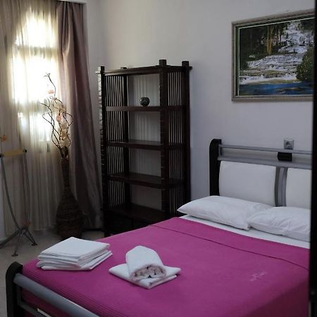 Irenes Apartment Kallithea  エクステリア 写真