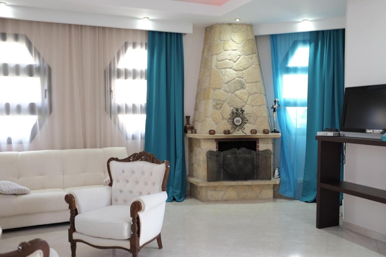 Irenes Apartment Kallithea  エクステリア 写真