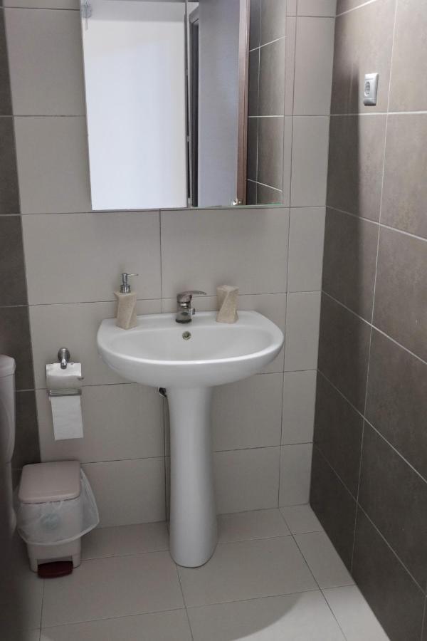 Irenes Apartment Kallithea  エクステリア 写真