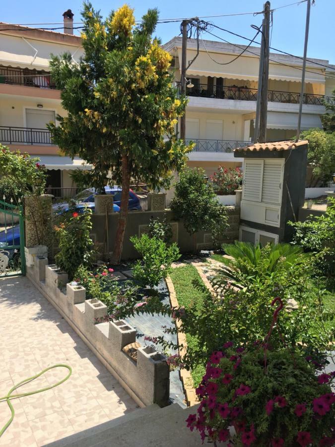 Irenes Apartment Kallithea  エクステリア 写真